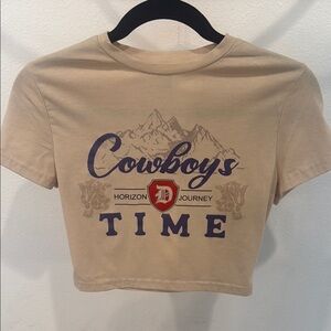 SHEIN Cream Graphic Crop Top